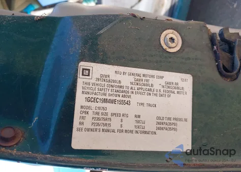 1998 Chevrolet C1500 Fleetside из США, поврежденный, VIN 1GCEC19M4WE155543